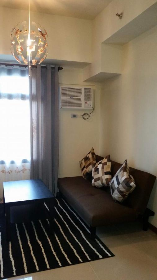 Azalea Place Robinsons Residences Cebu Room photo